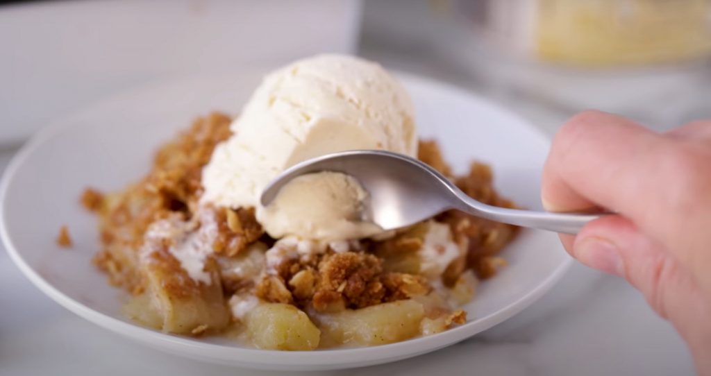 Fall Classic – Apple Crisp